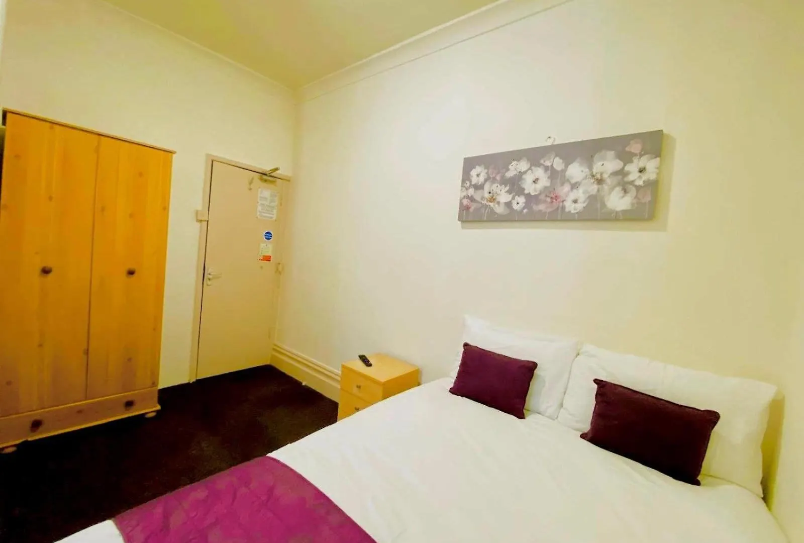 Beach Blackpool Hotel - Great Location, Comfortable Beds 4*,  United Kingdom